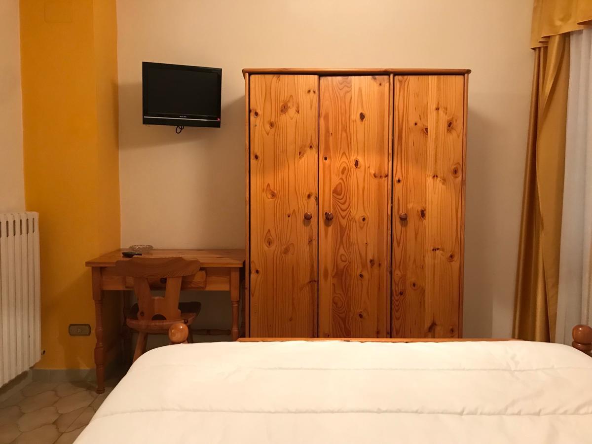 全景酒店 Corfino 外观 照片